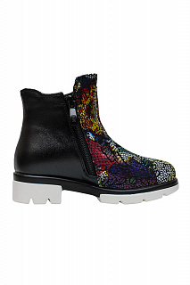 Чёрный Чёрный